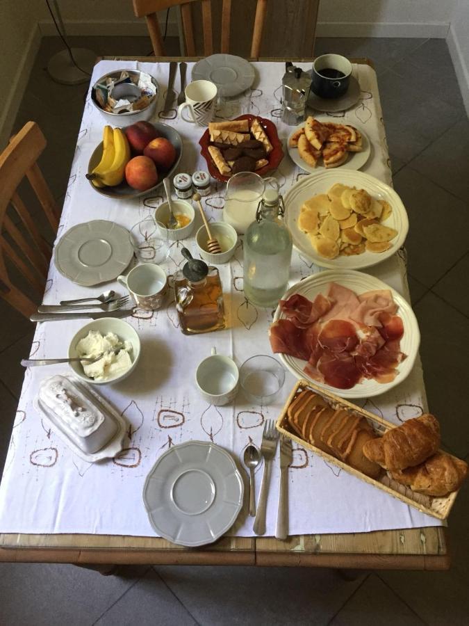 B&B Marana 14 Casa Di Campagna โบโลญญา ภายนอก รูปภาพ